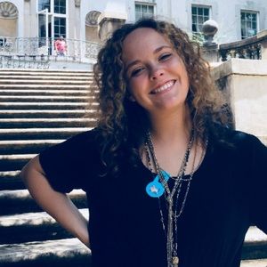 Meet your Posher, Maggie